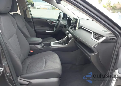 2024 Toyota Rav4 Xle from USA, damaged, VIN 2T3W1RFV4RC272706